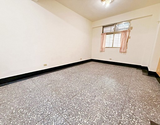 入籍🔥板橋站✦第二運動場✦超值大2房✦廚房可開伙✦天然瓦斯 - Image 4