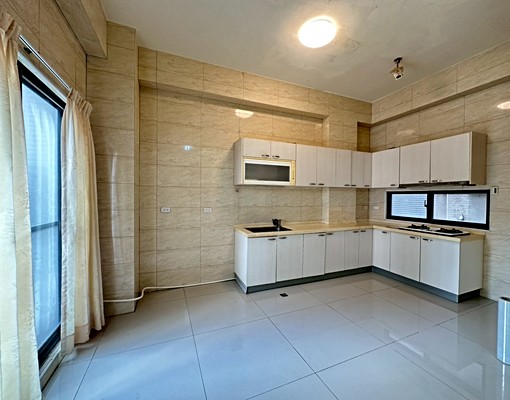 租~綠景莊園電梯透天 - Image 5