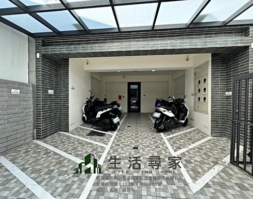 無管理費/男女皆可👍質感空間👍中清路二段 - Image 11