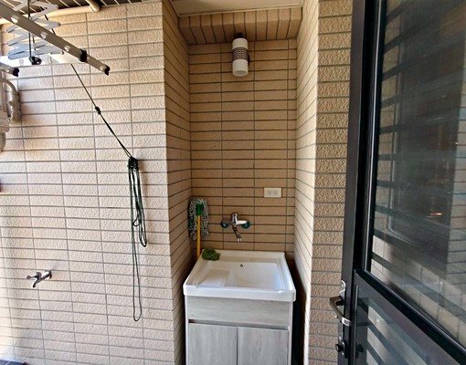 高鐵特區精美優質★真正2+1房質感裝潢/系統櫃/全配/附平車 - Image 14