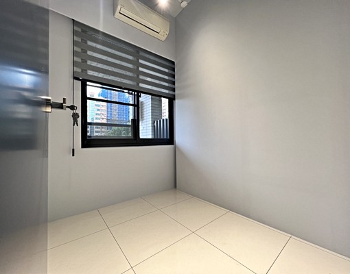 全新裝潢昕上城3房加平面車位 - Image 4