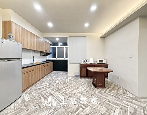 遊園路二段/專業可靠/挑高大套房 - Image 8