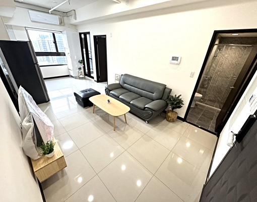 新成屋🏡可租補🏡可貓🏡入戶籍🏡全新未住🏡含平車+管 - Image 1