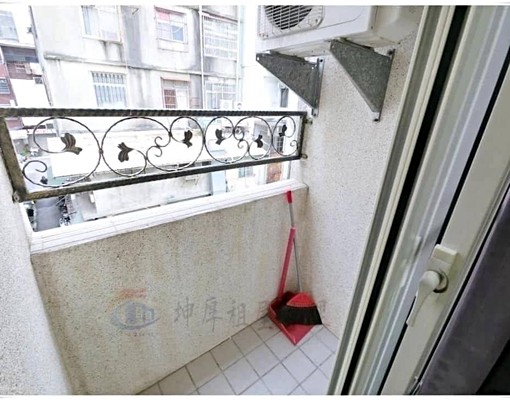 可短租❤有陽台❤一中商圈❤中國醫❤教育大學❤中華夜市 - Image 11