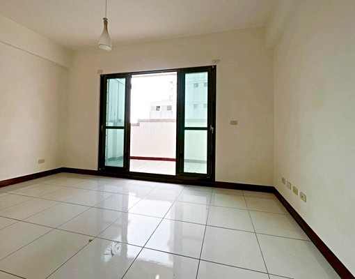 太平家樂福旁🔥住店合一🔥透天 - Image 8