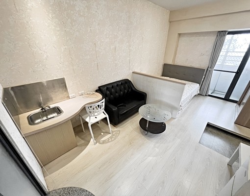 心中總有妳✨可租補採光✨流理台空間寬敞✨衛浴開窗✨陽台獨洗 - Image 1