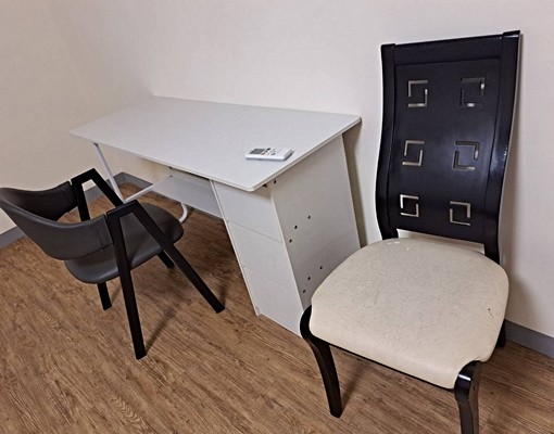 自租/佳瑪商圈/大大雅房/全新傢俱價好談 - Image 3