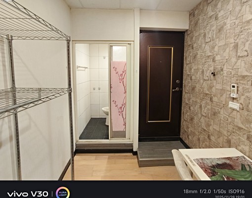 近汐科和南港軟體科學園區,大同路和中興路路口,生活超方便. - Image 3