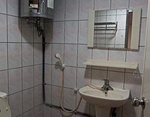 近聯合大學,限租學生,每房獨立網路 - Image 3