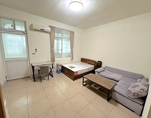 近遠百美套房,有陽台附獨洗 - Image 1