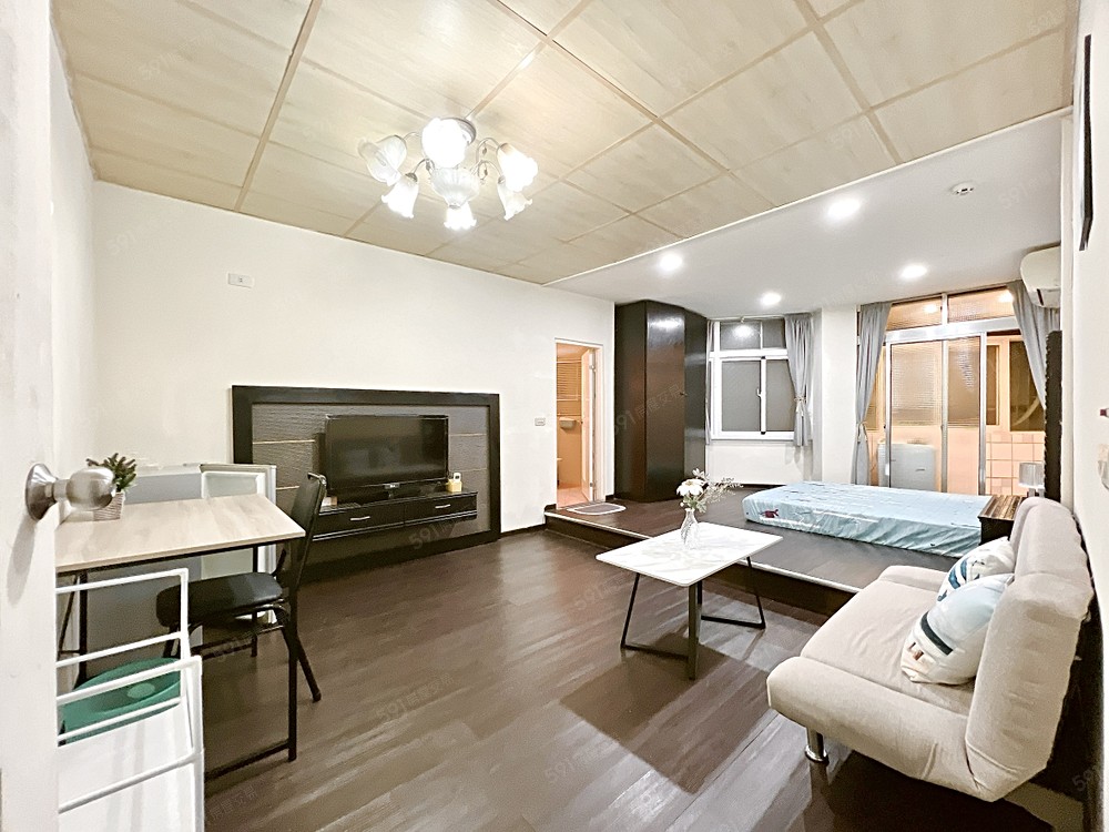 ◉B套房:約11坪(一房一廳一陽台)租金:$11,300元/