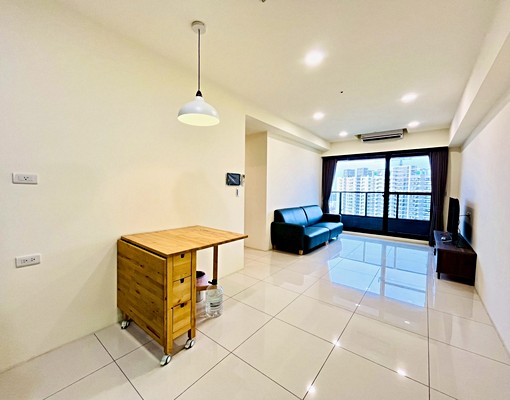 (可租補)楠梓/高大特區/百達悠悅/高樓景觀/三房+平車 - Image 3