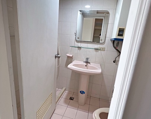 可租補🧡台水電💜獨洗曬🤎傢俱電齊 - Image 6