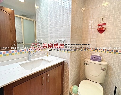 美樂、忠孝復興MRT、鄰近SOGO、平面三房*雙衛浴*有陽台 - Image 13