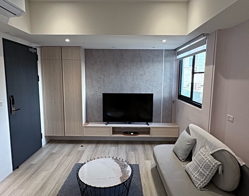 臨赤崁樓新成屋車位含管可寵可租補 - Image 2