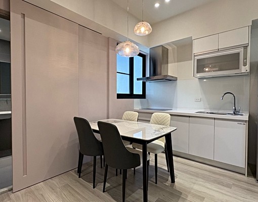 臨赤崁樓新成屋車位含管可寵可租補 - Image 8