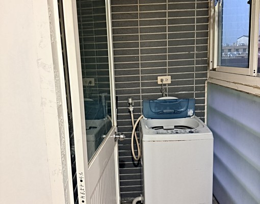 上班族優選,特易購獨立裝璜套房設備齊全近 - Image 6