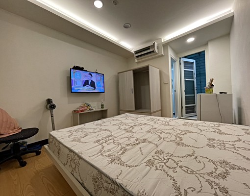 ♡全國小包♡近台北市★埔墘商圈獨立陽台套房 - Image 1