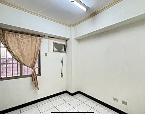 大華國中旁~3房+休旅車位美廈/可租補/一樓/有小後院 - Image 7