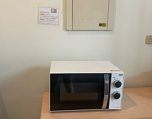 雙人床組,超大空間,採光佳,cp值佳~ - Image 9