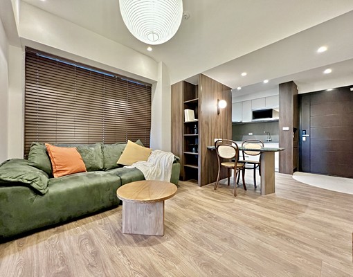 靓瑜學姊!亞洲新灣區|大遠百三多商圈捷運|質感全新2房平車 - Image 1