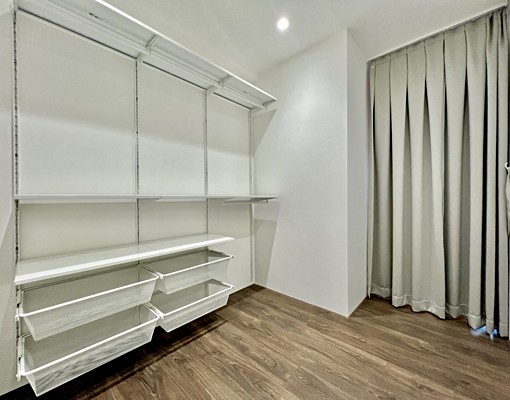 靓瑜學姊!亞洲新灣區|大遠百三多商圈捷運|質感全新2房平車 - Image 13