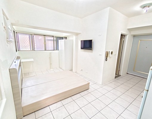 自租-獨立門牌電梯套房近汐科,非分租套房 - Image 1