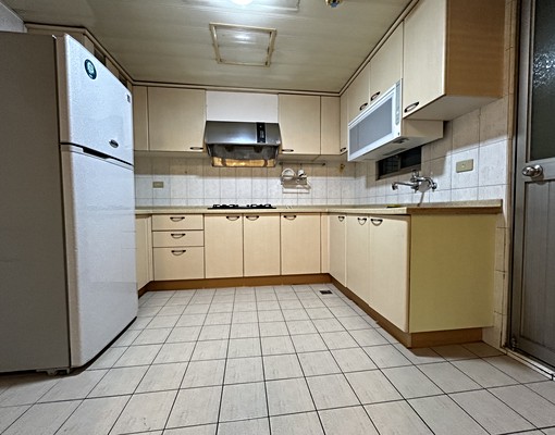 大業路_四房兩廳兩衛 - 591租屋網 - Image 8