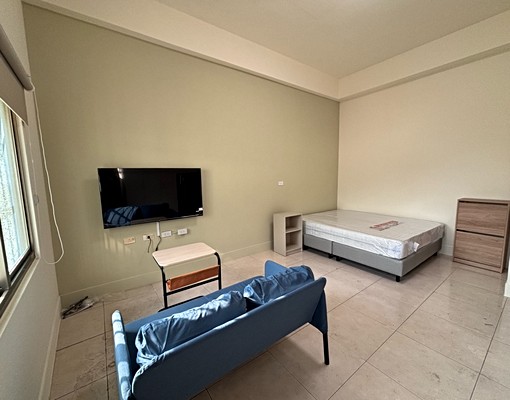 鳳山捷運站全新家具電採光寵物友善大空間一房一廳 - Image 14