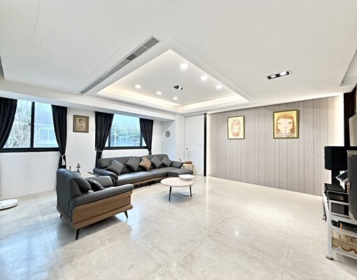 只想給泥最好的✨超大坪數可做店面✨車庫雙車位環繞採光 - Image 2