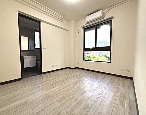 重劃區新屋~邊間三房前後陽台+車位~附冷氣窗簾 - Image 3