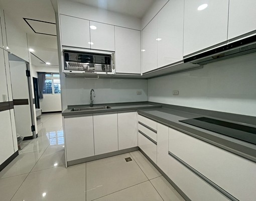 免服務費~可租金補貼~全聯旁低樓層超美裝潢四房.五泰-小王 - Image 8