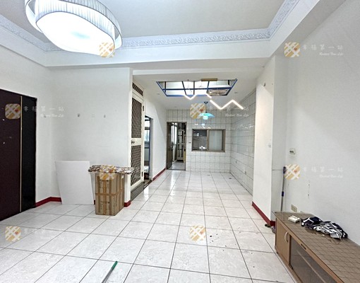 北屯區透天✨雙鐵3房平車位✨有管理室+垃圾處理 - Image 2