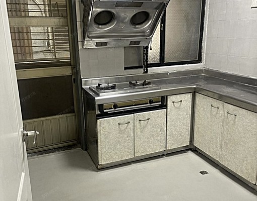 成熟商圈🍎舒適大三房🍎可租補 - Image 6