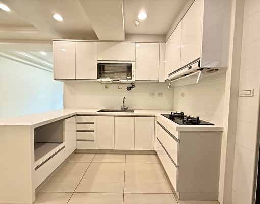 🏆曾冠軍🏆近竹科高樓採光四室+平車|可養寵、台水台電 - Image 3