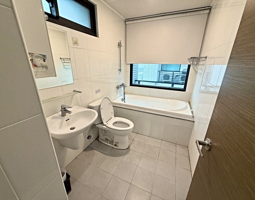 🏆曾冠軍🏆近竹科高樓採光四室+平車|可養寵、台水台電 - Image 4