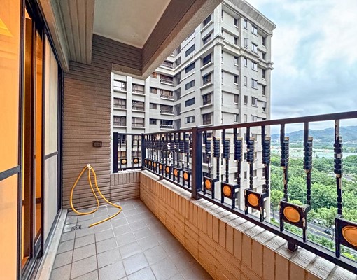 安靜宜居~43.944坪🌳一年起租 - Image 3