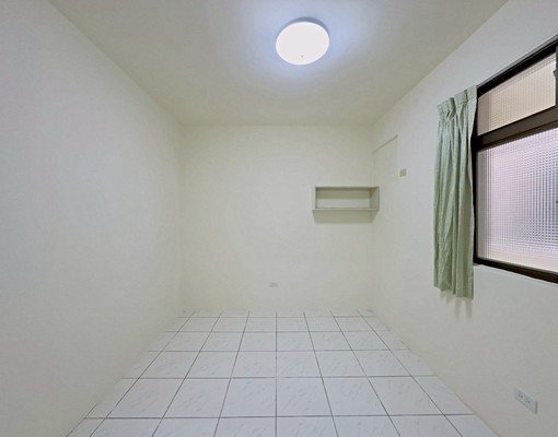 可租補、報稅、遷戶籍、養寵,年繳可談優惠,三房附車位 - Image 12