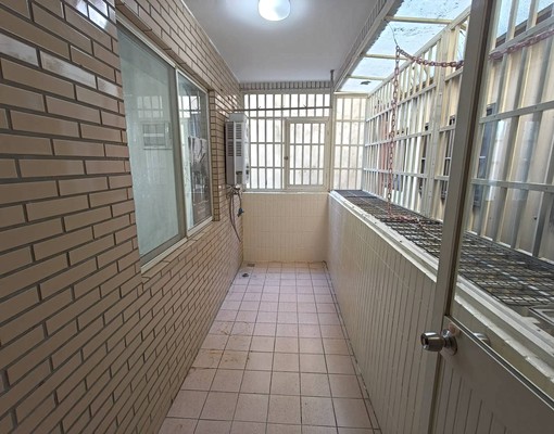 近大溪老街華廈三房+平面車位 - Image 5