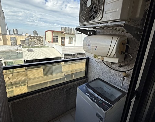 【獨立洗衣機】高翠路近園區獨立陽台洗衣機&電梯大樓套房出租 - Image 11