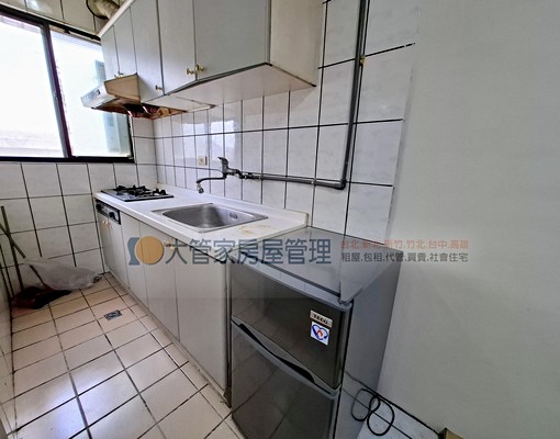 租近百貨.有廚房可開伙 - Image 4