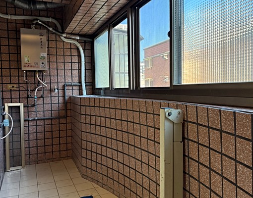 整層住家美三房榮富學區 - 591租屋網 - Image 5