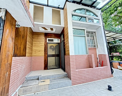 海山❣庭院可停機車/免爬高/垃圾代收/傢俱齊全/採光通風 - Image 10