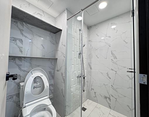 A10山鼻芳彬撰全新兩房車 - Image 7