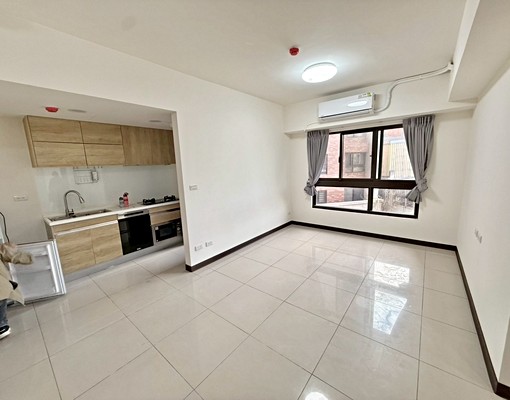 台元火車站旁✨採光質感兩房✨戶數單純✨屋齡新✨黃金地段✨平車 - Image 6