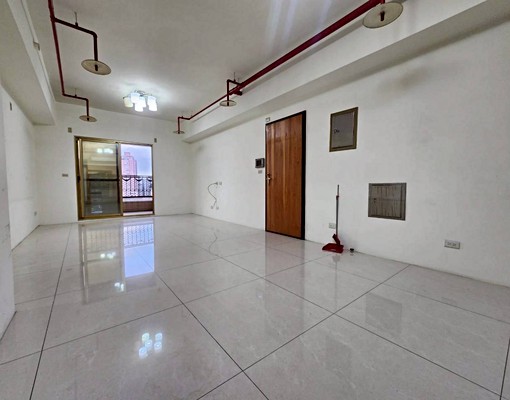 雙線捷運三重站茂金金典邊間景觀3房(車位可另租)誠可談 - Image 2