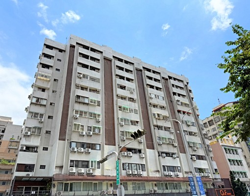 租房找十七✨台水電可雙租補✅近勤美審計新村獨洗曬電梯大套房 - Image 9