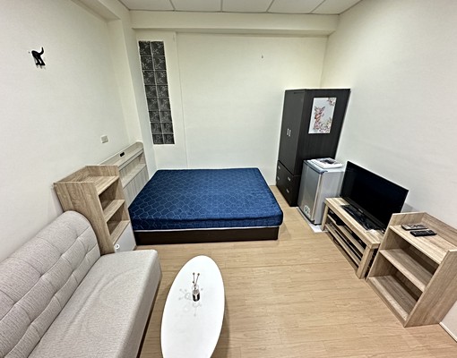 全新整理,近體育館電梯套房,電一度5元、不分四季,水免錢 - Image 2