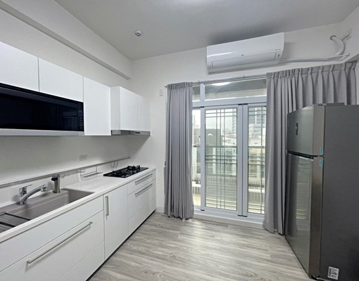 岡山近前峰國小全新全配平車電梯華廈出租 - Image 2