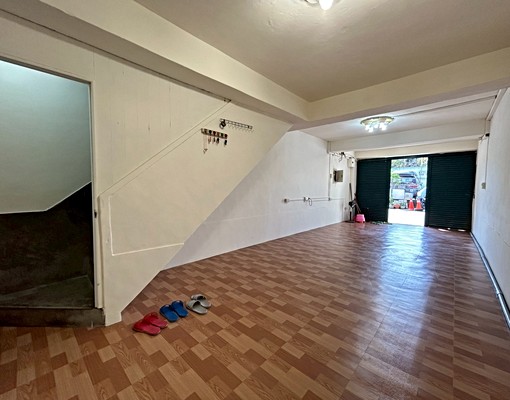 嘉禾社宅/免服務費可租補-蘆洲透天厝大空間門口可停車-可貓 - Image 2